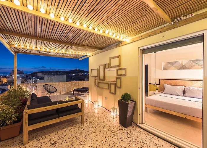 Acropolis View Under The Stars!